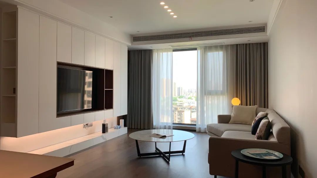 为什么不建议做悬浮电视墙,电视墙实用性高的设计