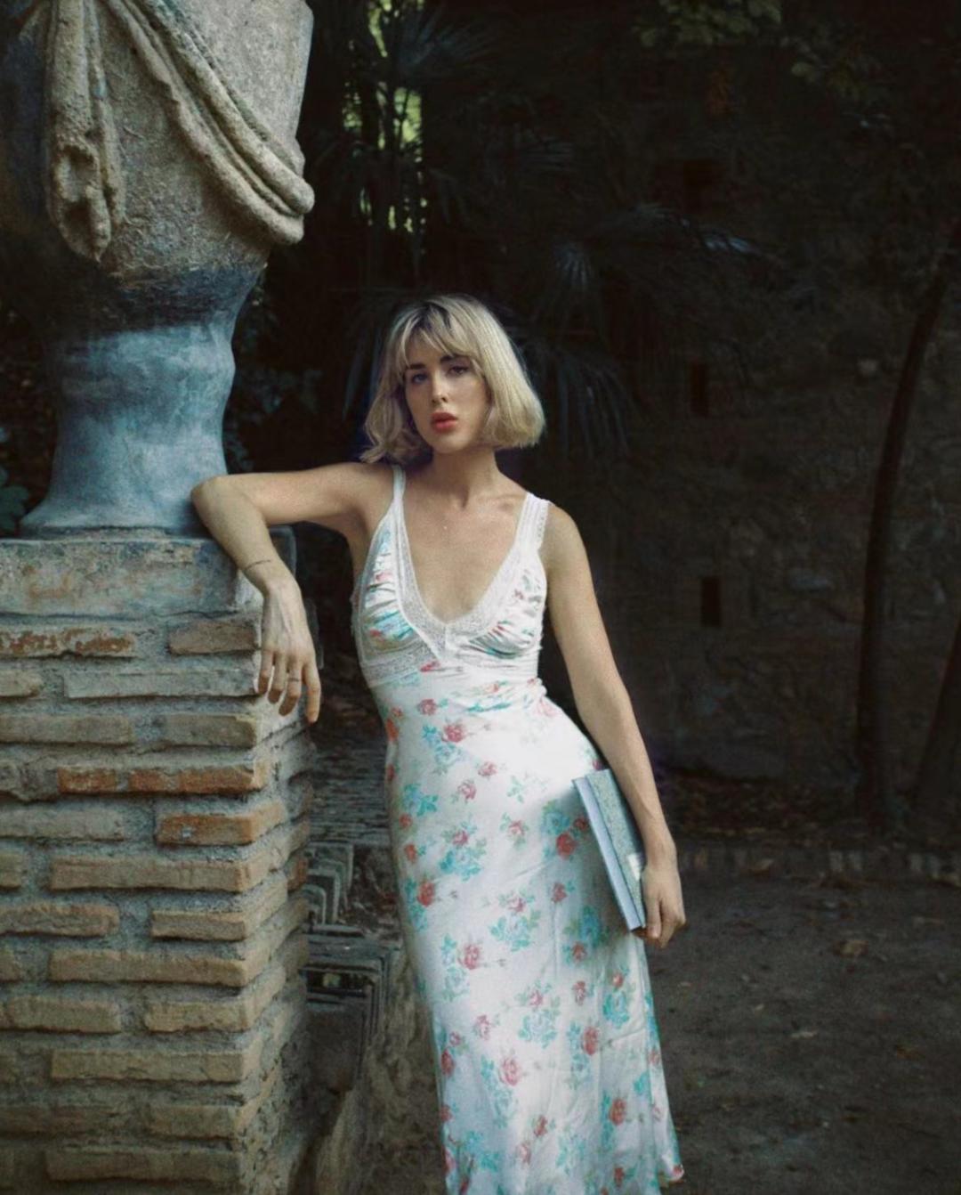 155微胖小个子连衣裙500多的,155微胖女生连衣裙2件套小碎花