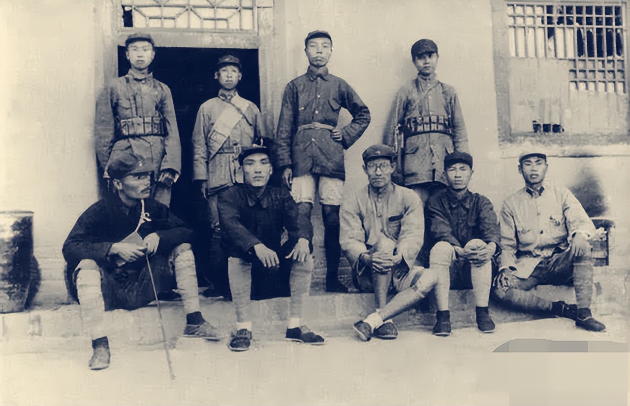 解放战争，我*党**阵亡的最高将领是谁？