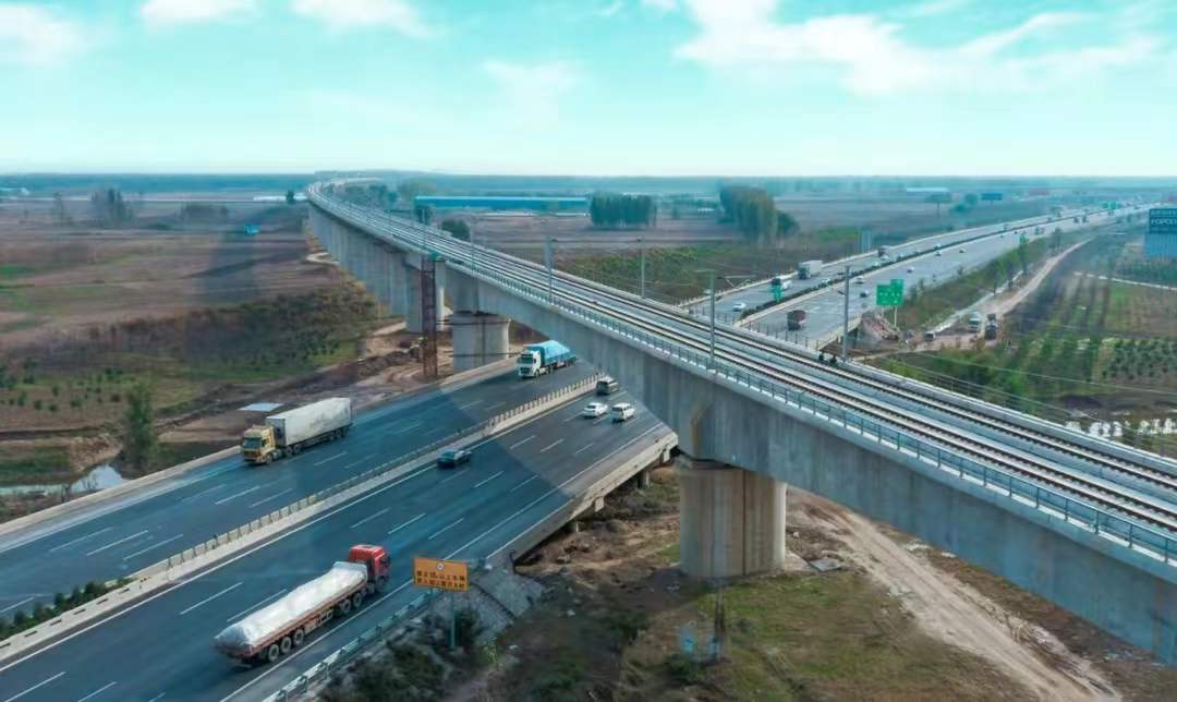 中国高铁第一高度,中国高铁第一站河南