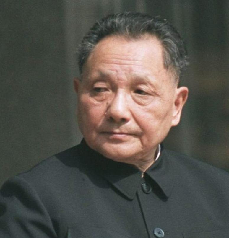 中越开战前，*小平邓**出访美国巧用奇谋，致使苏联百万大军不敢妄动