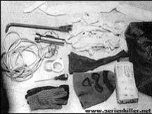 最严重的恋尸癖是欧洲的连环杀手。他杀人的目的是和死人*爱做**。