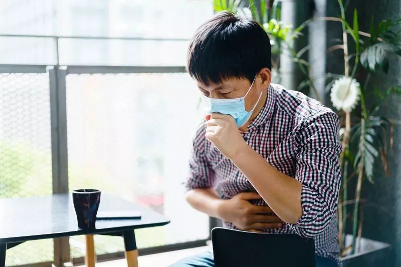 咳嗽如何食疗养肺,中医怎么治咳嗽最快最有效