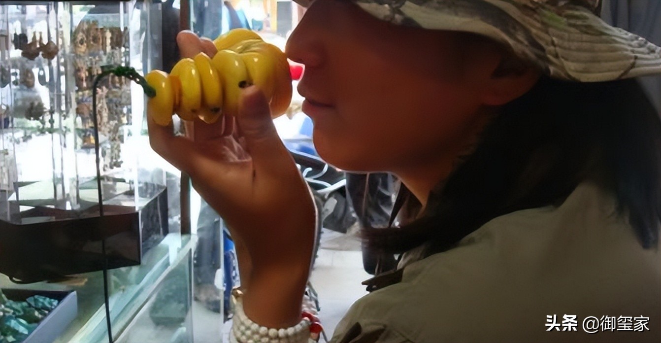 辨别蜜蜡真假的最好方法,蜜蜡怎么辨别真假打火机