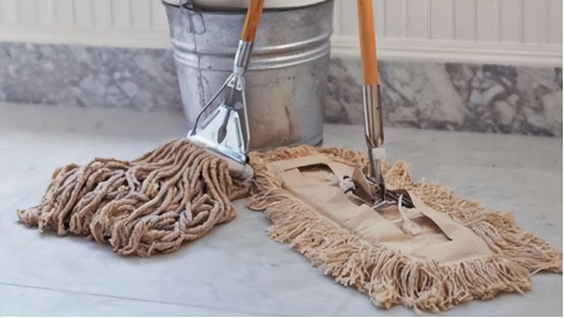 不吸水的地板怎么拖没有水印,地板砖上有水印怎样能清理掉