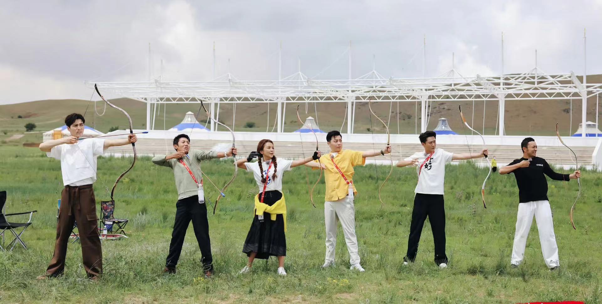 尼格买提录节目摔伤,尼格买提被撒贝宁吓到综艺节目