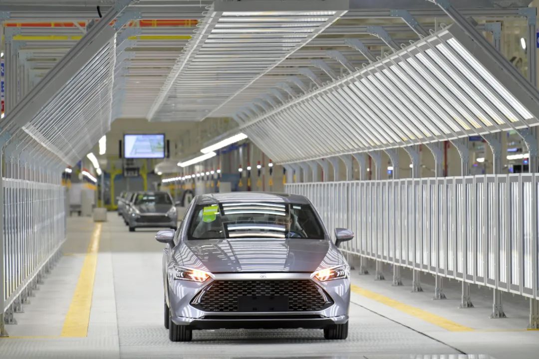 长丰老陶的烧饼店，“败”给了比亚迪？