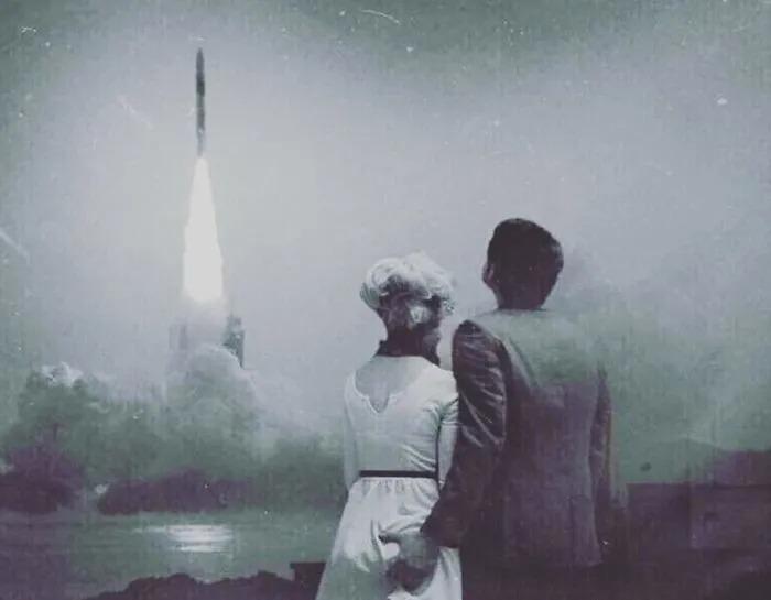 30个老照片记录女子与洋人*片鸦**烟枪下的白日梦