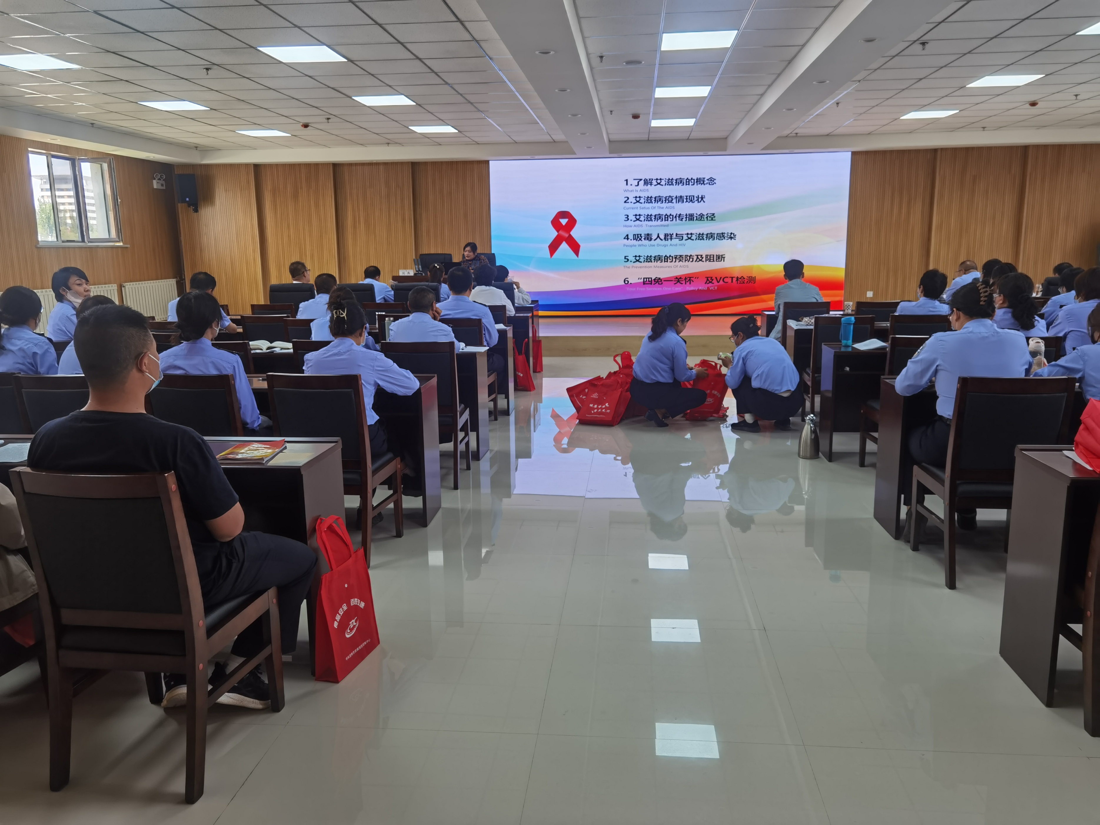 预防艾滋病知识讲座,艾滋病预防知识教育讲座