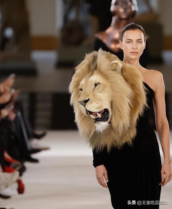 c罗前女友街头大秀好身材,c罗女友乔治娜泳衣广告