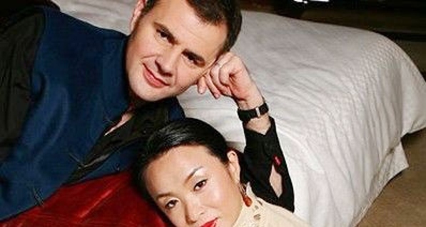 金星复婚：18年分居，重燃旧爱火花