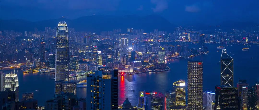 一人申请全家移民香港,全家办理香港身份证有什么利弊