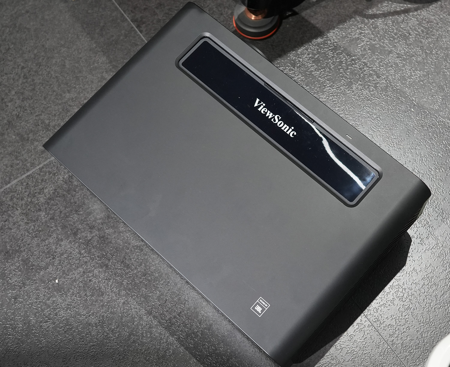 4k大芯片投影仪推荐,优派最新三色led投影tx500k