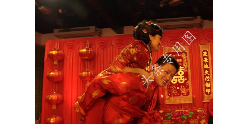 教你一句话搞定一个女人,搞定一个中年女人的套路很管用