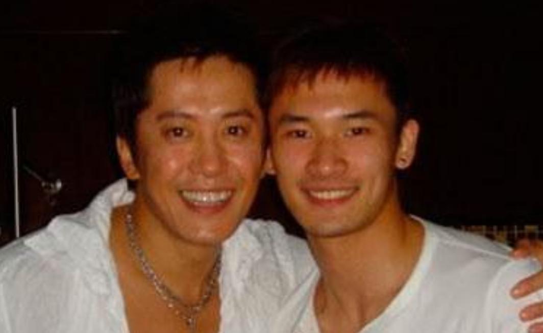 杨钰莹45岁不老照片,杨钰莹从1岁到50岁的容颜变化