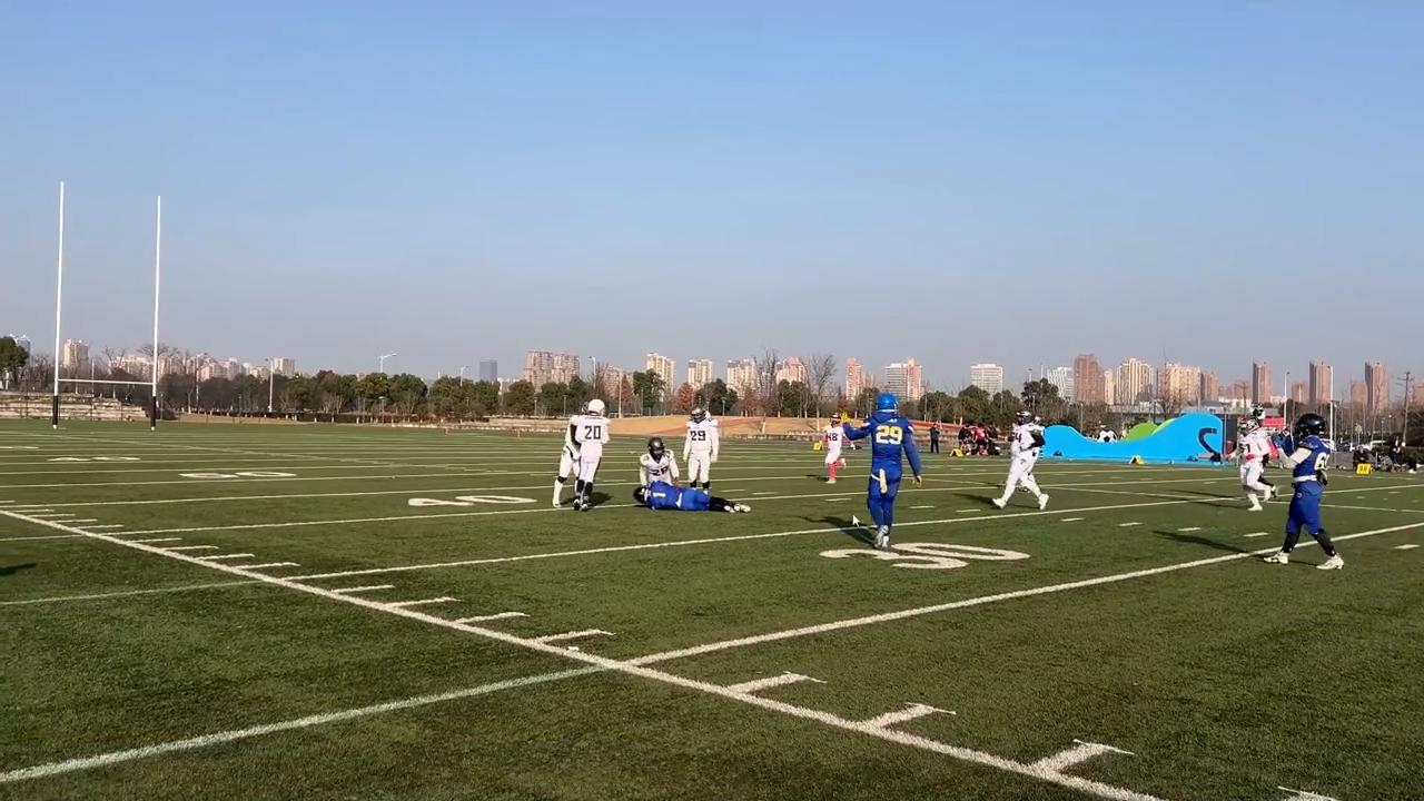 1号真的很能接，但他可以更好#美式橄榄球