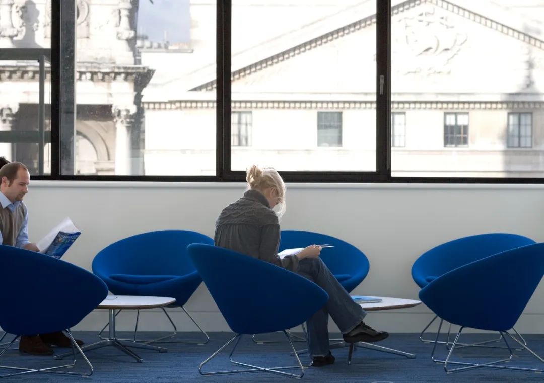 历史遗产的天然教科书｜建在百年历史保护区的学校合集