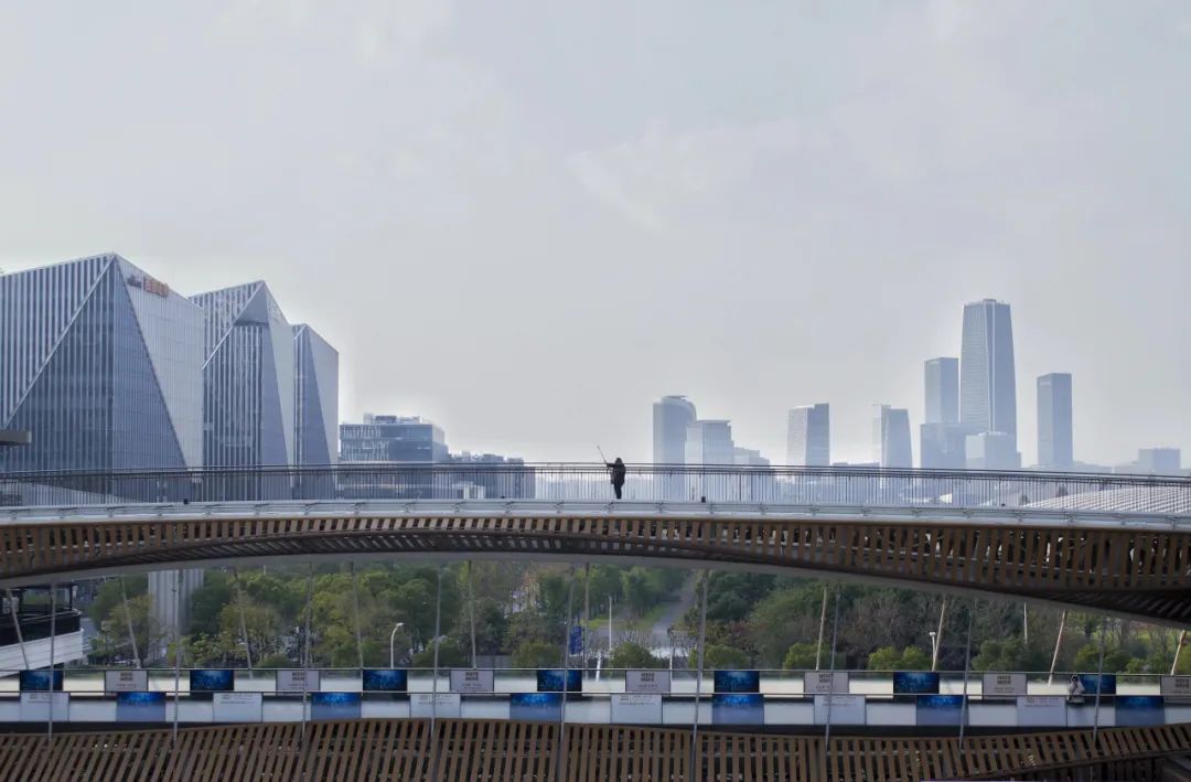 中国街拍最新头条,中国街拍每日一图