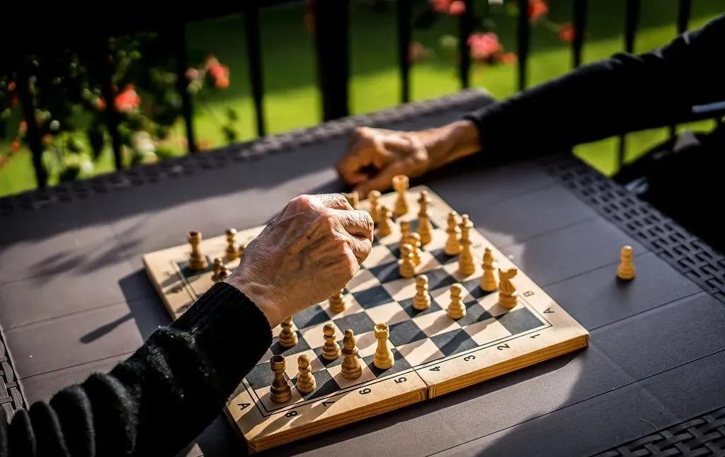 为什么剧游拯救了孩子们的童年？