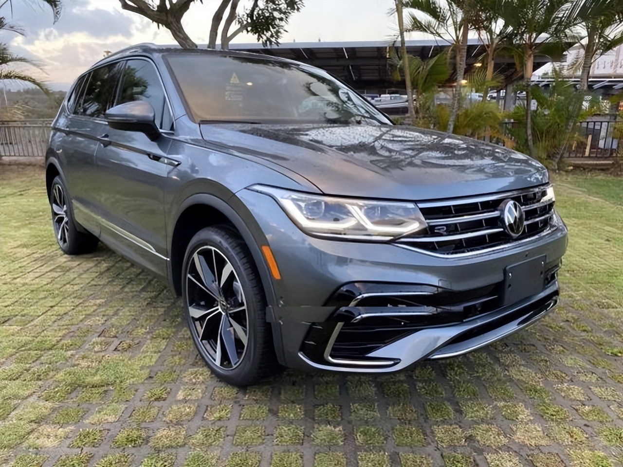 宝马x5奥迪q7大众途锐哪个好,宝马x5和大众途锐试驾感受视频