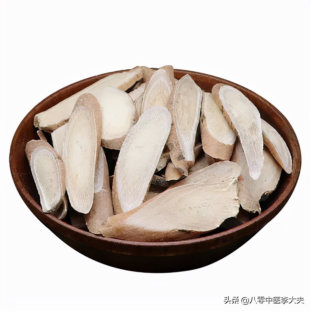 月经量少颜色暗沉吃啥药月经不调,月经量少手脚冰凉中医调理处方