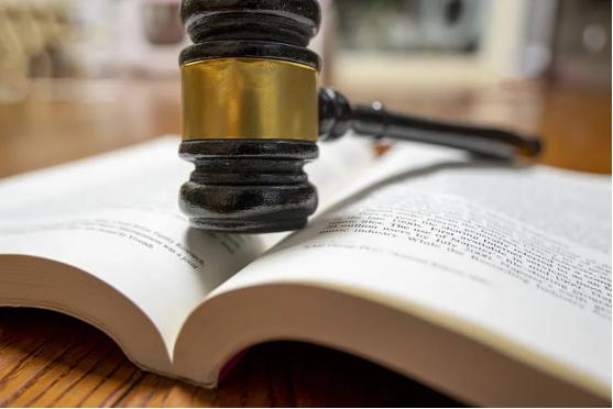 男子花1700买70万奶粉被判违约,17万买几十万奶粉最后判赔