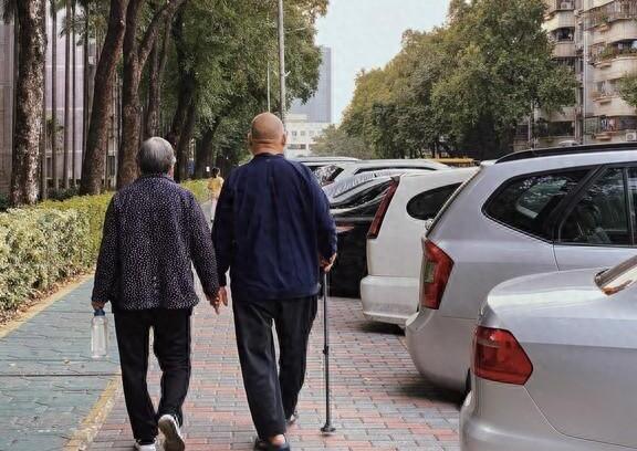 70岁老人应该注意哪些事项,70岁以上老人注意哪些事项