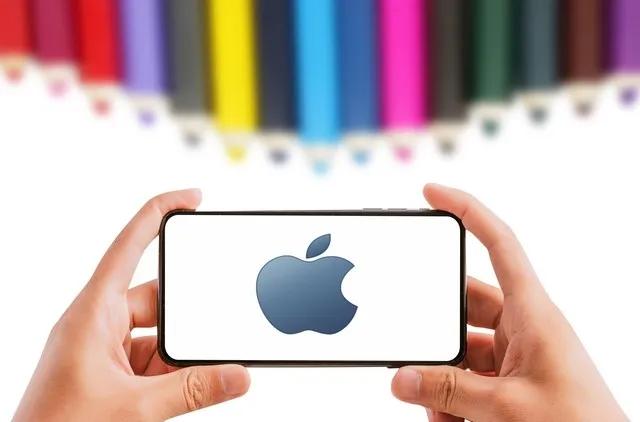 有没有人从始至终都没用苹果手机,有人从始至终没用过苹果手机吗