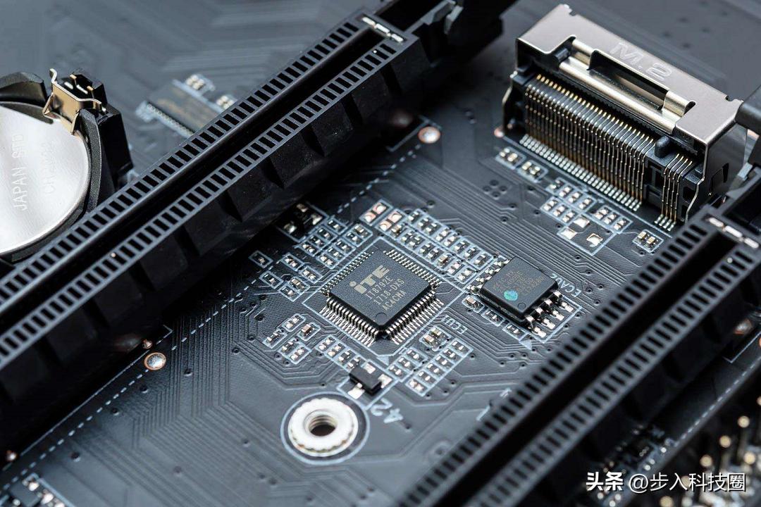 显卡驱动和cpu驱动都要装吗,不知道显卡类型怎么安装驱动