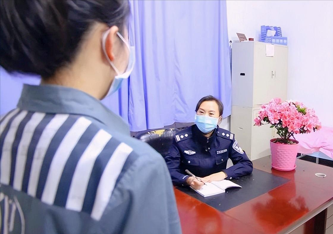 事业单位判刑可以领退休金吗,公务员退休前判刑有养老金吗