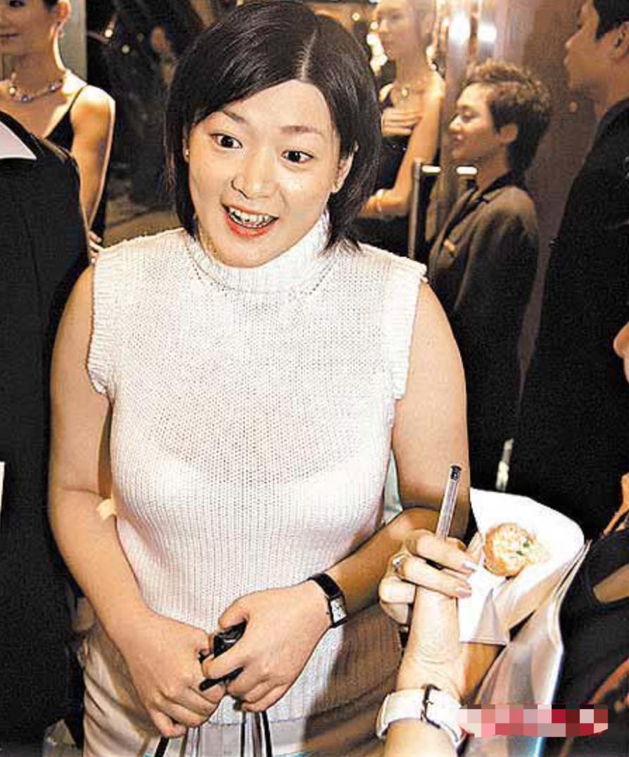 蓝琼缨因为什么去世,赌王二太蓝琼缨传奇的一生