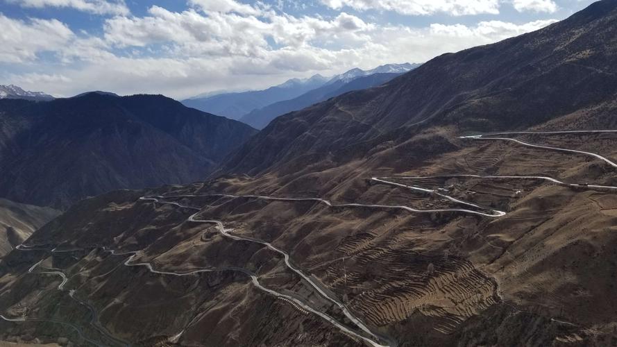 成都租车自驾318川藏线,拉萨到成都自驾租车反走川藏线图