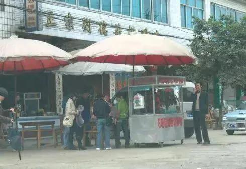 刘德华对刘德华板鸭店做出的回应,刘德华板鸭店算不算侵权