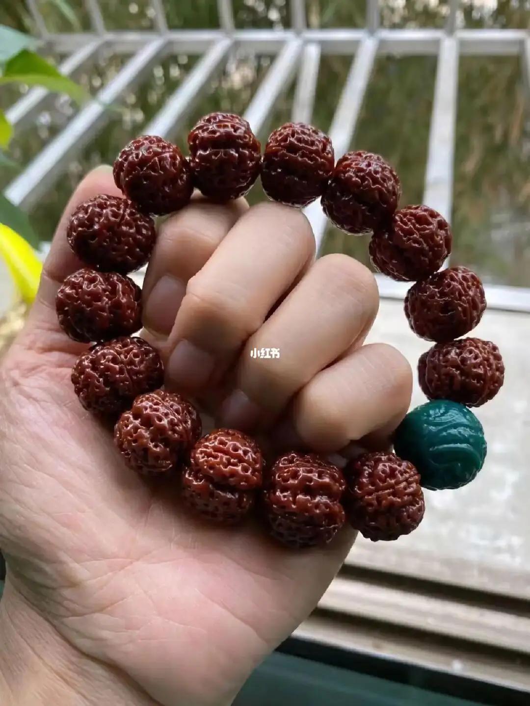 怎样使金刚菩提快速玉化,一串金刚要刷多久才会变成牛津红