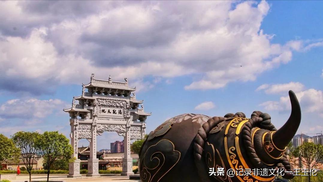 贵州唯一的一座千年古城，曾是古且兰国故地，被列为全国重点*物文**