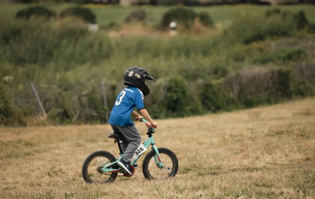 坚持运动对疾病改善最新发现,运动抗病毒锻炼方法