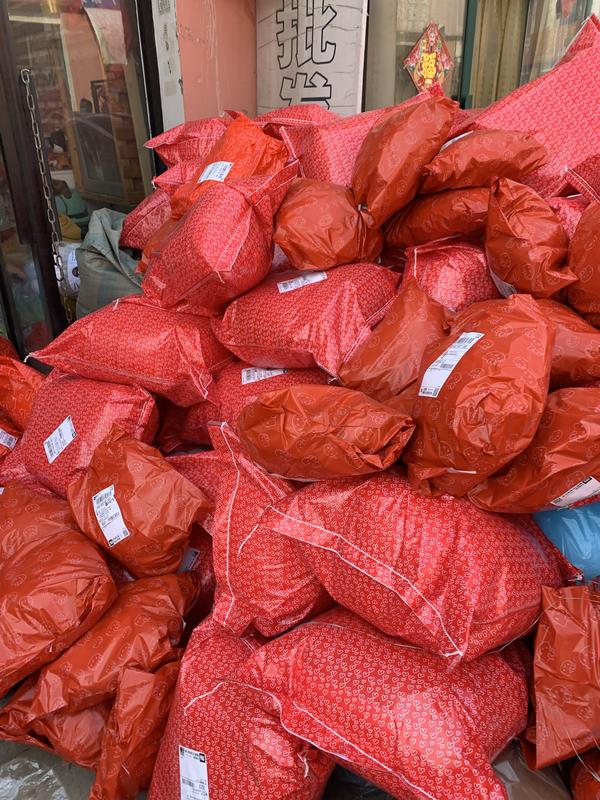 直播带货卖了400百万能挣多少,表姐做直播带货一年能赚几千万