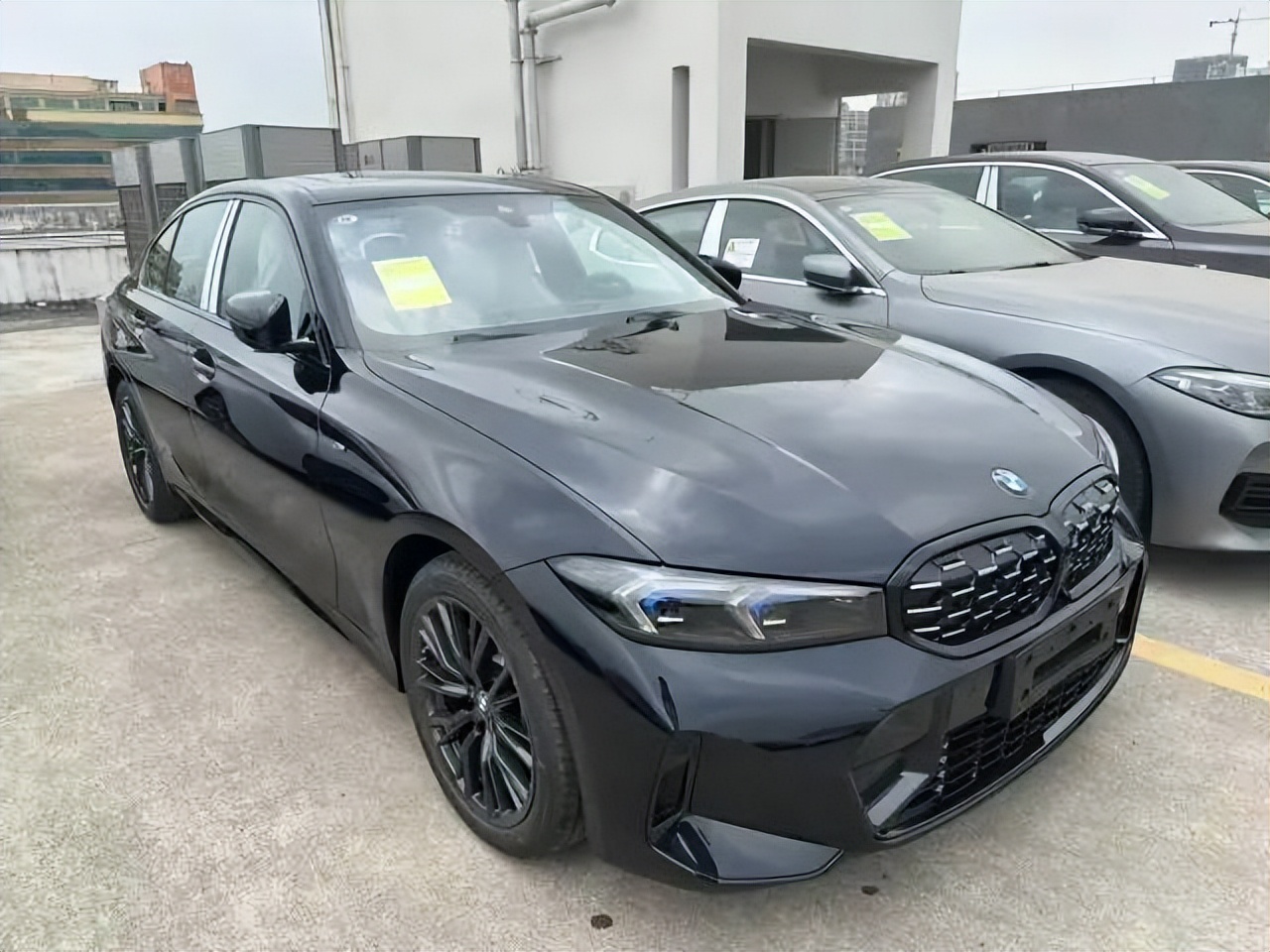 离了个大谱！这车拆了，光零件就能买8辆新车？！