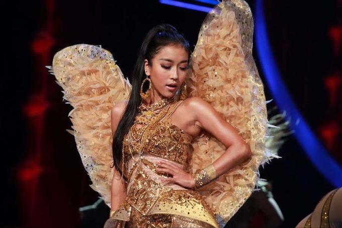 吉克隽逸成名前后,吉克隽逸为啥这么有钱