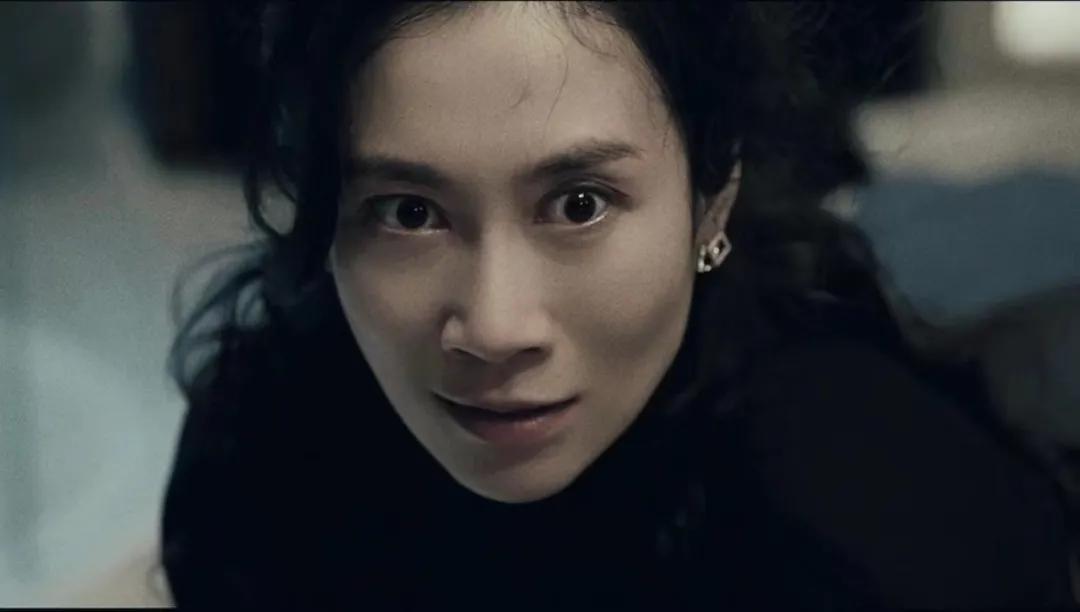 温峥嵘觉醒大结局,毒刺温峥嵘穿旗袍