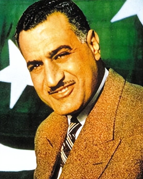 埃及国父是谁,阿拉伯领袖纳赛尔