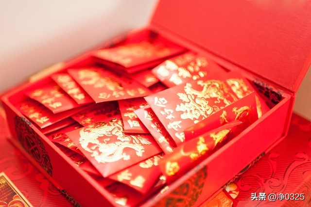 考上大学后，在上海生活，可妈妈总是强行让我随老家亲戚朋友的礼