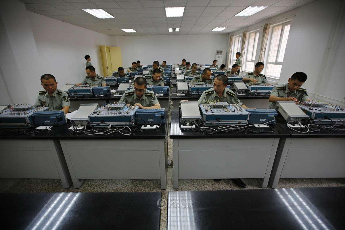 军校指挥类专业与非指挥类专业,军校指挥类专业和指挥专业的区别