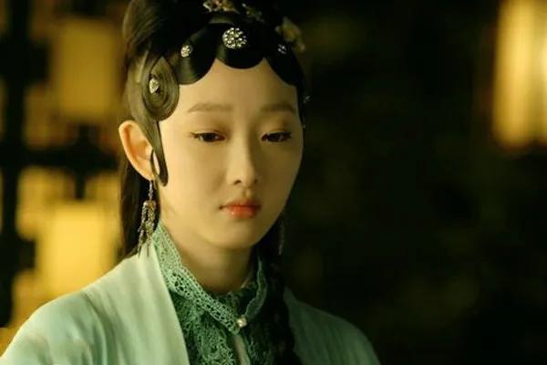 女星晒照回击黑客勒索高清,知名女星遭偷拍勒索事件