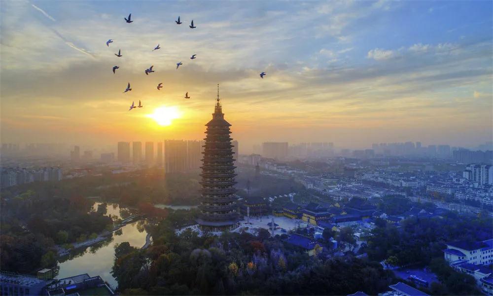 从三线厂牌到全国第一,从三线城市到魔都