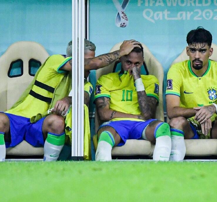 内马尔受伤后现状,内马尔受伤了下场还打吗