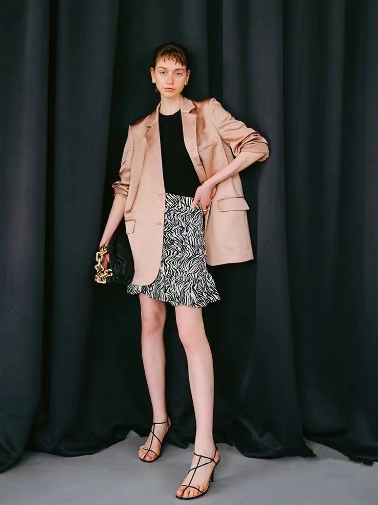 小西装半裙穿搭春,西装半裙穿搭秋冬