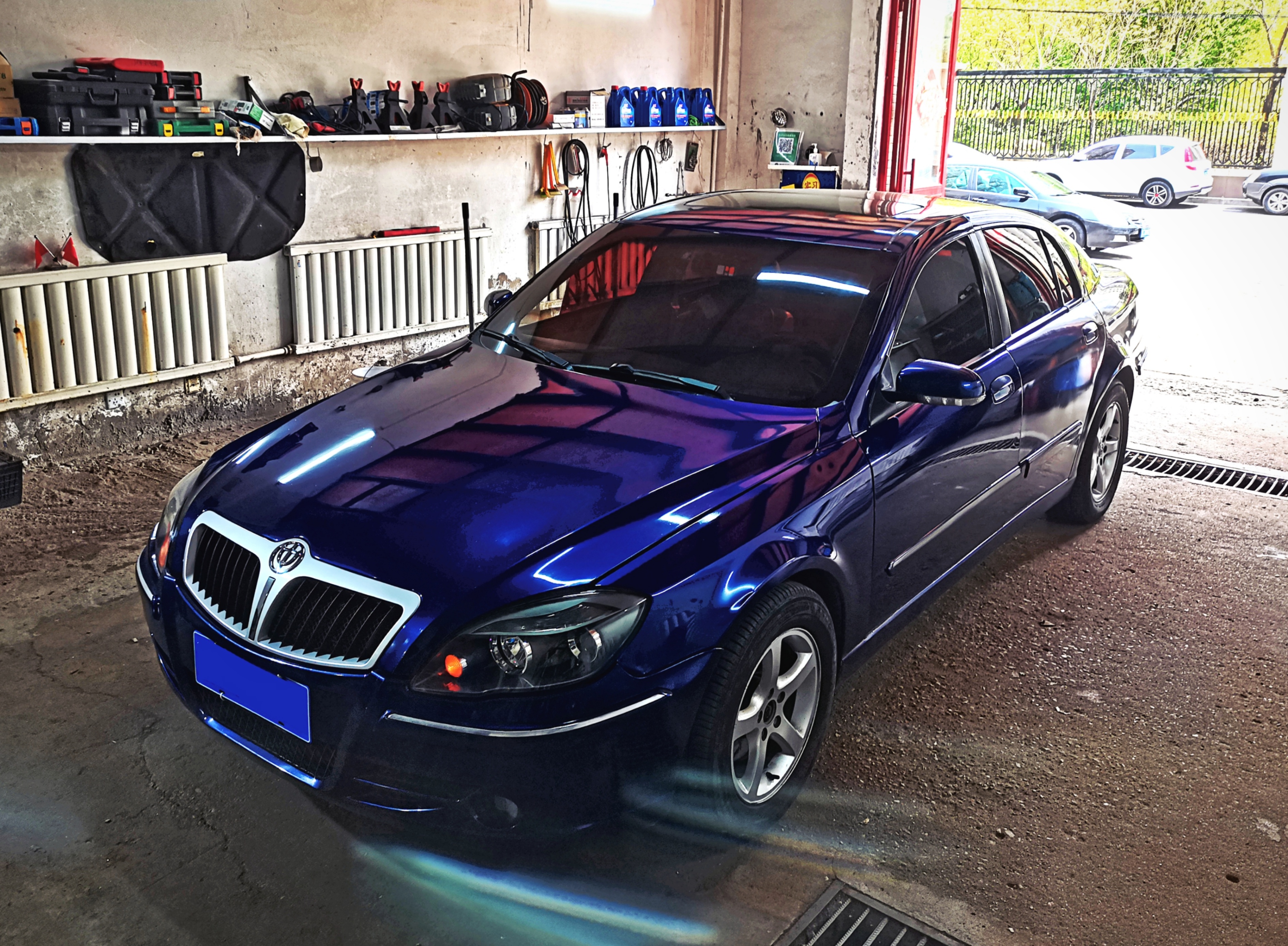 华晨中华旗下车型,华晨明星