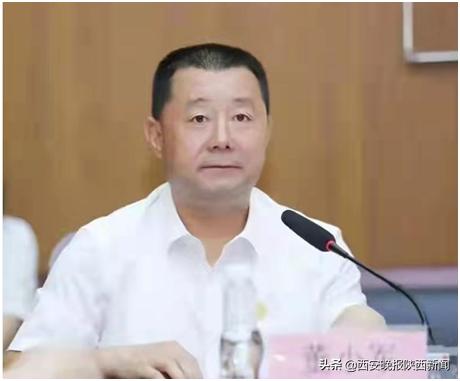 践行初心使命凝心聚力抗疫情,践行雷锋精神齐心协力抗疫