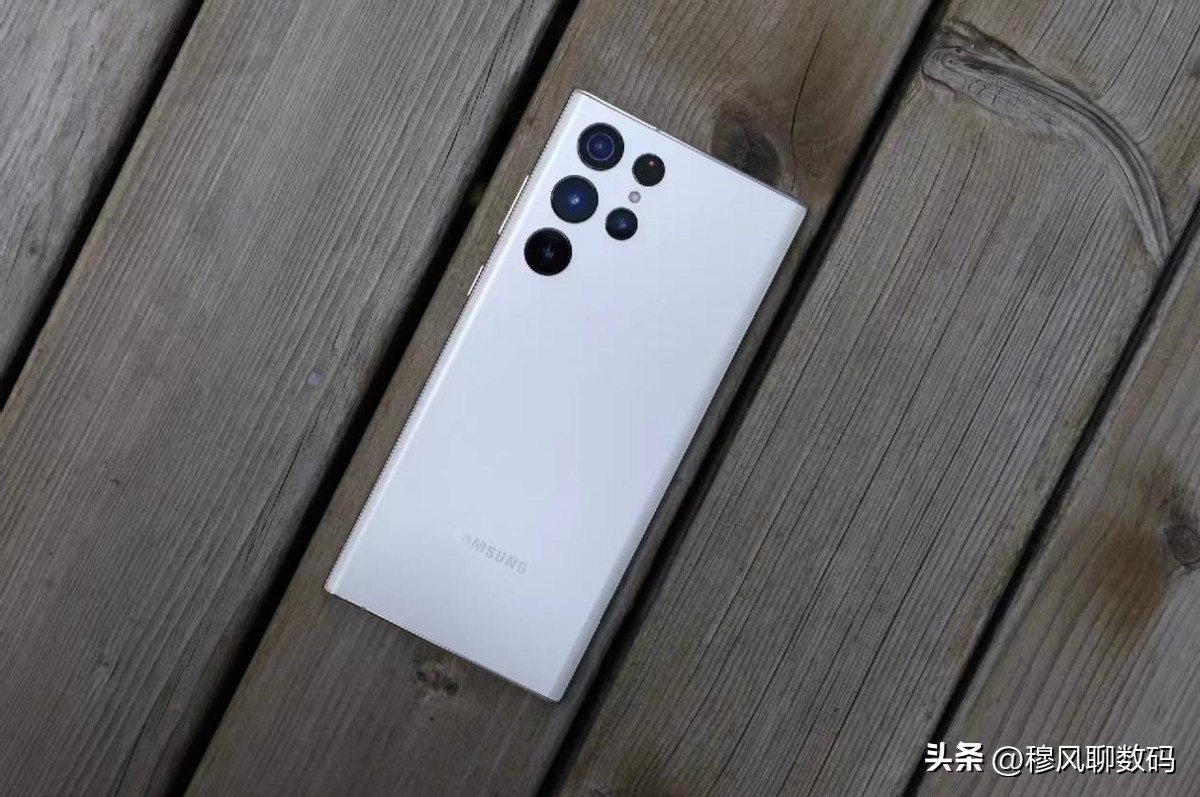 涓夋槦鏃楄埌鏈哄瀷闄嶄环3000澶氬厓,涓夋槦闄嶄环12g鎵嬫満